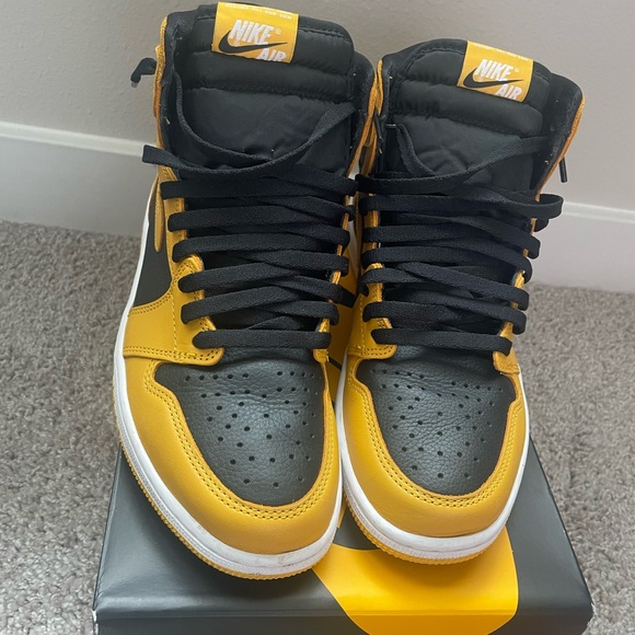 Air Jordan 1 retro high. - Picture 3 of 4